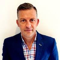 Jeff Batten's Instagram, Twitter & Facebook