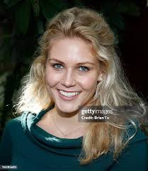 3,268 Host Renee Photos & High Res Pictures