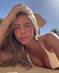 Jazmin Rose (@JazminRose99) • Facebook