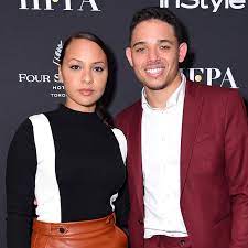 They got engaged in 2018. A Hamilton Love Story Anthony Ramos Jasmine Cephas Jones Are Engaged Broadway Buzz Broadway Com