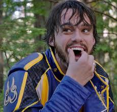 Ben looks adorable with a beard : r/Descendants