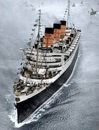 The Queen Mary In New York Harbor For The First Time May 29 1936 Colorized By Titanic Ship Queen Mary Ship Cruise Liner