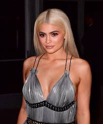 Kylie jenner is beautiful, sweet, and good lucking media personality. Kylie Jenner Age Cosmetics Daughter Biography