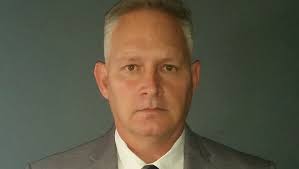 Mike Dobs's Instagram, Twitter & Facebook