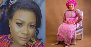 Controversial actress and single mother of one, nkechi blessing sunday has released her travel details and troubles she has to go through just to sleep with a man. Actress Nkechi Blessing Suprises Mom With A Car On Her Birthday Miss Petite Nigeria Blog