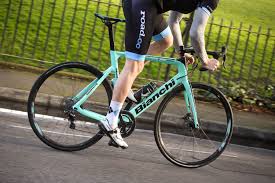 Overview of the 2019 bianchi aria 105 disc by peak cyclesport in macclesfield, cheshire bianchi aria disc the new bianchi aria disc is an aero road bike that offers efficiency, sharp handling and a. Review Bianchi Aria Disc Road Cc