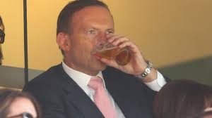 Abbott's bowling worse than Howard