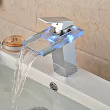Led wasserhahn automatische farbwechsel temperatursensor. Freies Verschiffen Gross Und Einzelhandel Led Farbwechsel Einzigen Handgriff Wasserfall Waschbecken Wasserhahn Heissen Und Kalten Bad Mischbatterie Bathroom Mixer Tap Sink Faucetmixer Tap Aliexpress
