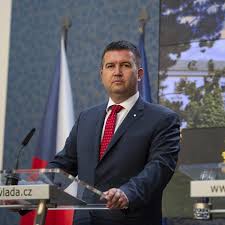 Jan hamáček odmítl, že by chtěl vrbětice vyměnit za milion dávek vakcíny sputnik v. Ja Jsem Pripraven Na Vse Hamacek Pripustil Vyhosteni Vsech Ruskych Diplomatu Z Prahy 20 04 2021 Sputnik Ceska Republika