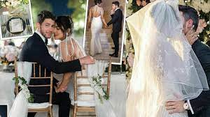 Priyanka chopra jonas and nick jonas grooving to ranveer singh and sara ali khan's song 'aankh maarey' is all fun. Priyanka Chopra And Nick Jonas Wedding Dance Videos Photos Pictures And Images The Couple Dance The Night Away After Their Hindu Wedding Ceremony