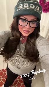 Mandy Hoover (@mamasmandy)’s videos with Happy