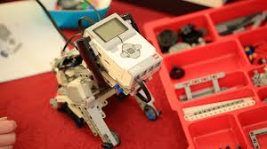 Wie du vielleicht gelesen hast, hat lego® kürzlich den neuen mindstorms 51515 roboter erfinder als nachfolger des lego® 31313 mindstorms ev3 roboters eingeführt. Test Lego Mindstorms Education Computer Bild Spiele
