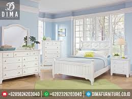 Sama seperti desain sebelumnya, dalam contoh desain kamar tidur anak ini juga diletakkan double kasur yang bisa digunakan untuk adik kakak maupun teman anak yang sedang berkunjung. Konsep 26 Informa Furniture Tempat Tidur Anak