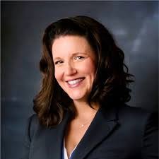 Elsa Sharp's Instagram, Twitter & Facebook