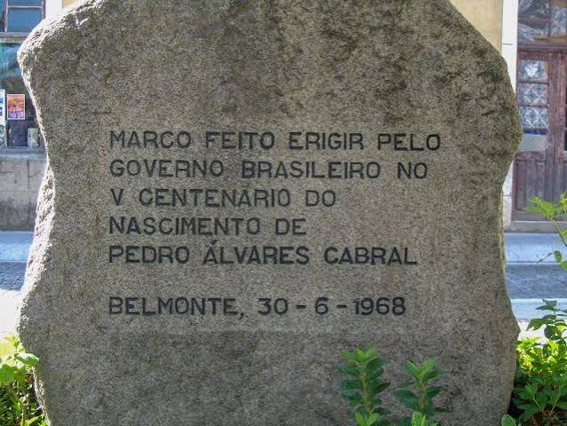 Que figura histórica escreveu a carta que descreveu a chegada dos portugueses ao Brasil em 1500?