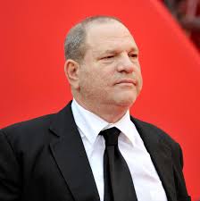 Harvey weinstein is an academy award winning american film producers, who has been accused by many women of sexually assaulting them. Harvey Weinstein Zahlte Schweigegeld An Assistentin Brigitte De