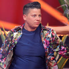 Kerstin ott und ihre schöne ehefrau plaudern über das leben nach der hochzeit. Kerstin Ott Coronakrise So Motiviert Sie Ihre Fans Brigitte De