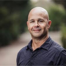 Brad Leitch's Instagram, Twitter & Facebook