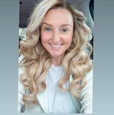 Pug family I need your help. My pug is sick. He started with diarrhea and  vomiting. Now his legs shake when lying down. He is no longer throwing up  and no diarrhea