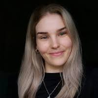 40+ "Amber Mc" profiles