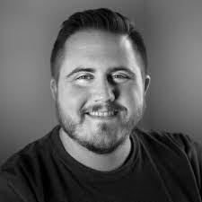 Brian Piana's Instagram, Twitter & Facebook