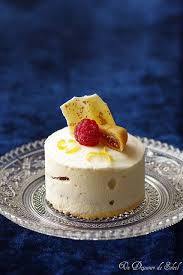 Buche Entremets Chocolat Blanc Citron Vin Rouge Aux Epices Figues Et Framboises Un Dejeuner De Soleil Chocolat Blanc Alimentation Chocolat