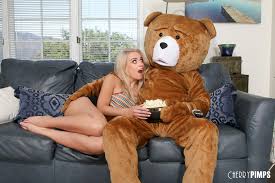 Galleria di immagini Madison Summers Loves Her Teddy Bear porno 🌶️ -  PornHat