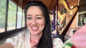 Harmonizing with my BEAUTIFUL singing friend Sheena Mae Joy Abel 🎶