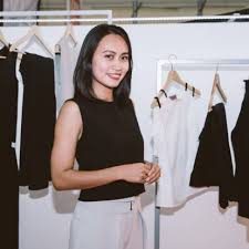 Lihat ide lainnya tentang pakaian wanita, pakaian, model pakaian. 7 Perancang Busana Indonesia Yang Berkelas Dunia Gotomalls