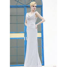 Aura Koleksiyonu Tasli Degaje Yaka Uzun Abiye Elbise 1 400 00 Tl Ve Ucretsiz Kargo Ile N11 Com Da Nelida Ab Balo Elbiseleri Sifon Mezuniyet Elbisesi The Dress