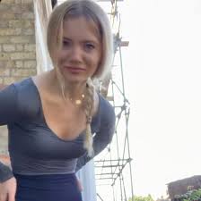 Books فريا كريستي (2,304 كتاب). Freya Allan On Twitter