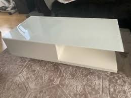 Couchtisch günstig mit bestpreisgarantie im mega möbel onlineshop kaufen. Couchtisch 120x60 Cm Weiss Hochglanz Mit Stauraum In Hessen Eschborn Ebay Kleinanzeigen