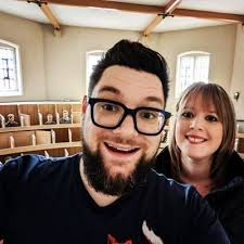 Amy Hall (@homefiresburn)