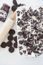 Make dinner simple again with these! Quick And Easy Oreo Madness Dessert Recipe Cc And Mike Blog Cream Desserts Recipes Ice Cream Dessert Recipe Ice Cream Desserts Easy