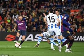 Nonton live streaming real sociedad vs barcelona. Barcelona 2 1 Real Sociedad Barca Close In On Title After Goals In Each Half By Lenglet And Alba Daily Mail Online