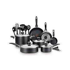 This set is red and easy to clean, dishwasher safe, even heating base and have ceramic interior. T Fal Pure Cook Nonstick Aluminum 18 Piece Cookware Set In Black Bed Bath And Beyond Canada