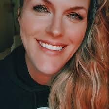 Does anyone know the owner or owners of the adult daycare center, I was  looking to talk or speek with somone who owns it