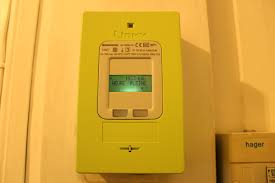 Si l'etat avait promis que les compteurs linky allaient être gratuits, l'affaire ne serait pas aussi simple, selon le parisien. Le Compteur Linky Bientot Partout Mais Les Resistances Toujours Vives