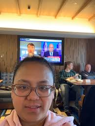 The executive lounge in Hilton Tokyo is so convenience for you who want  enjoy your breakfast in quite area with watching