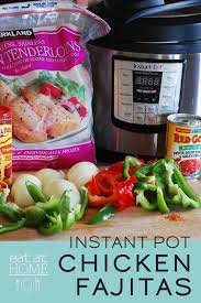 Keto, healthy chicken with yummy sauce. Instant Pot Chicken Fajitas 5 Minutes Hands On Time