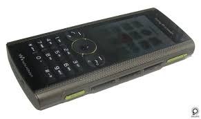 Sony Ericsson W902 - worthy of its fame ...