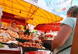 Ideala pentru livezi, fructe de padure, fructe, legume preturi si dimensiuni pe site (bunulgospodar.ro). Care Sunt Cele Mai Ieftine PieÅ£e Din GalaÅ£i ViaÅ£a LiberÄ GalaÅ£i