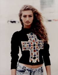 It S Definitely Eighties Which Is Where We Ve Been Moving Into The Late Eighties Early Nineties Crosses Are Trending Fashion Vogue Us Vintage Fashion 1990s