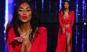 The X Factor Celebrity Nicole Scherzinger 41 Showcases Her Jaw Dropping Curves Daily Mail Online