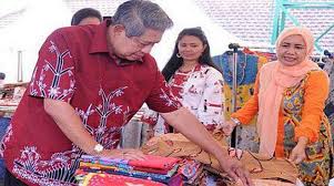 Siapa yang tak kenal batik pring sedapur atau yang lebih dikenal dengan batik bambu ? Sejarah Motif Batik Magetan Dan Penjelasannya Batik Tulis Indonesia