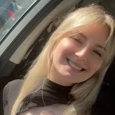 Emily Groh's Instagram, Twitter & Facebook