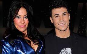 Kiko Jiménez: su buen rollo con Maite Galdeano tras anunciar su boda con  Sofía