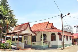 Ianya wujud hasil dari usaha pengerusi persatuan kebajikan teratak shifa' kuala lumpur/selangor selaku pengasas rumah ini. Asrama Anak Yatim Bukit Pegoh Abu Nuha Corner