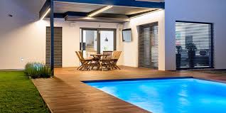 Prologic is offered in three different models for the right level of control to suit pool owner's needs. Poolsaison Geniessen Im Smart Pool Logic Home