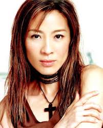 His first marriage was to marjorie yang, daughter of hong kong textile magnate y.l. Filme Die Rocken Michelle Yeoh